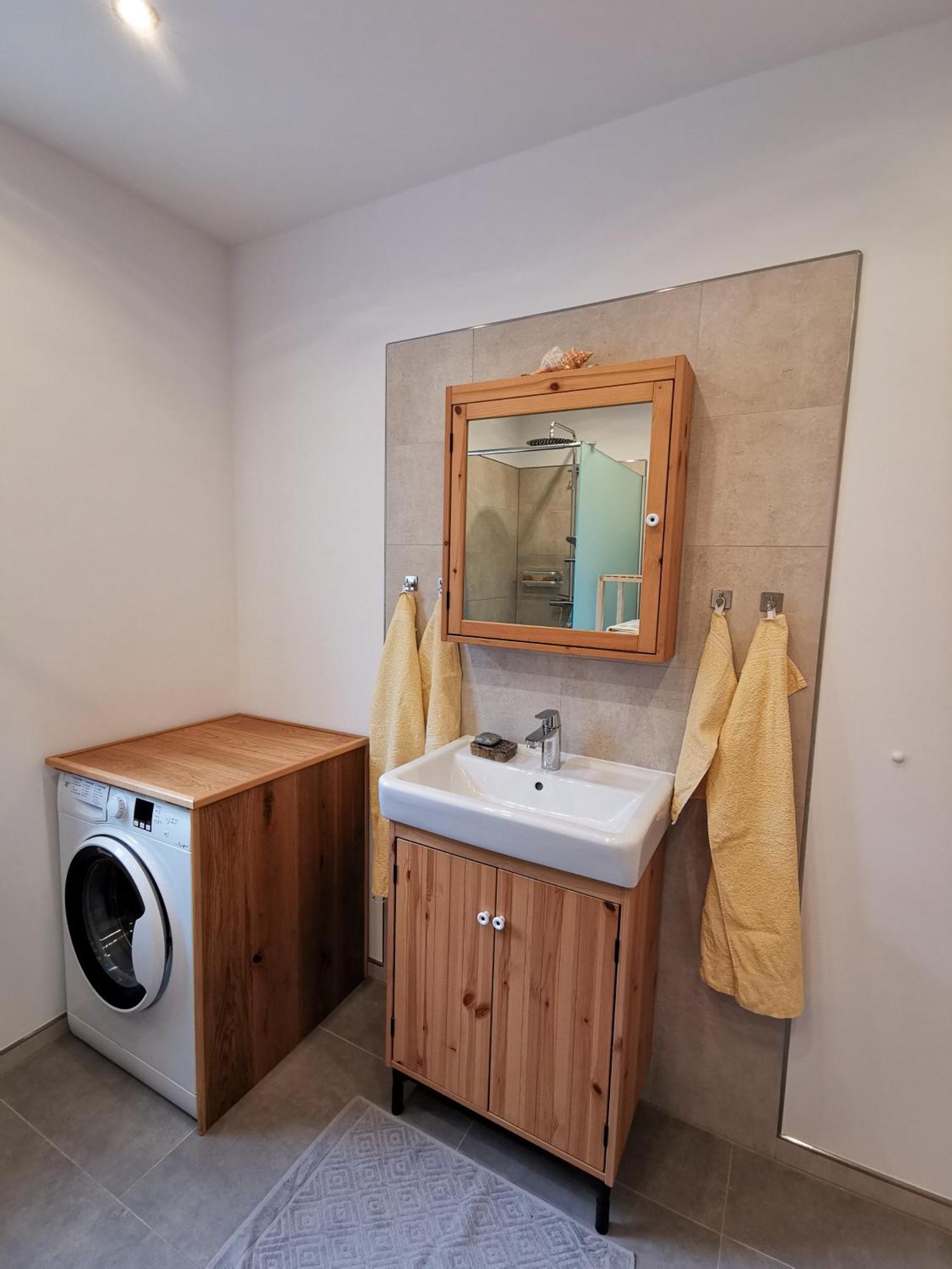 Altstadt Apartments Нойрупин Стая снимка