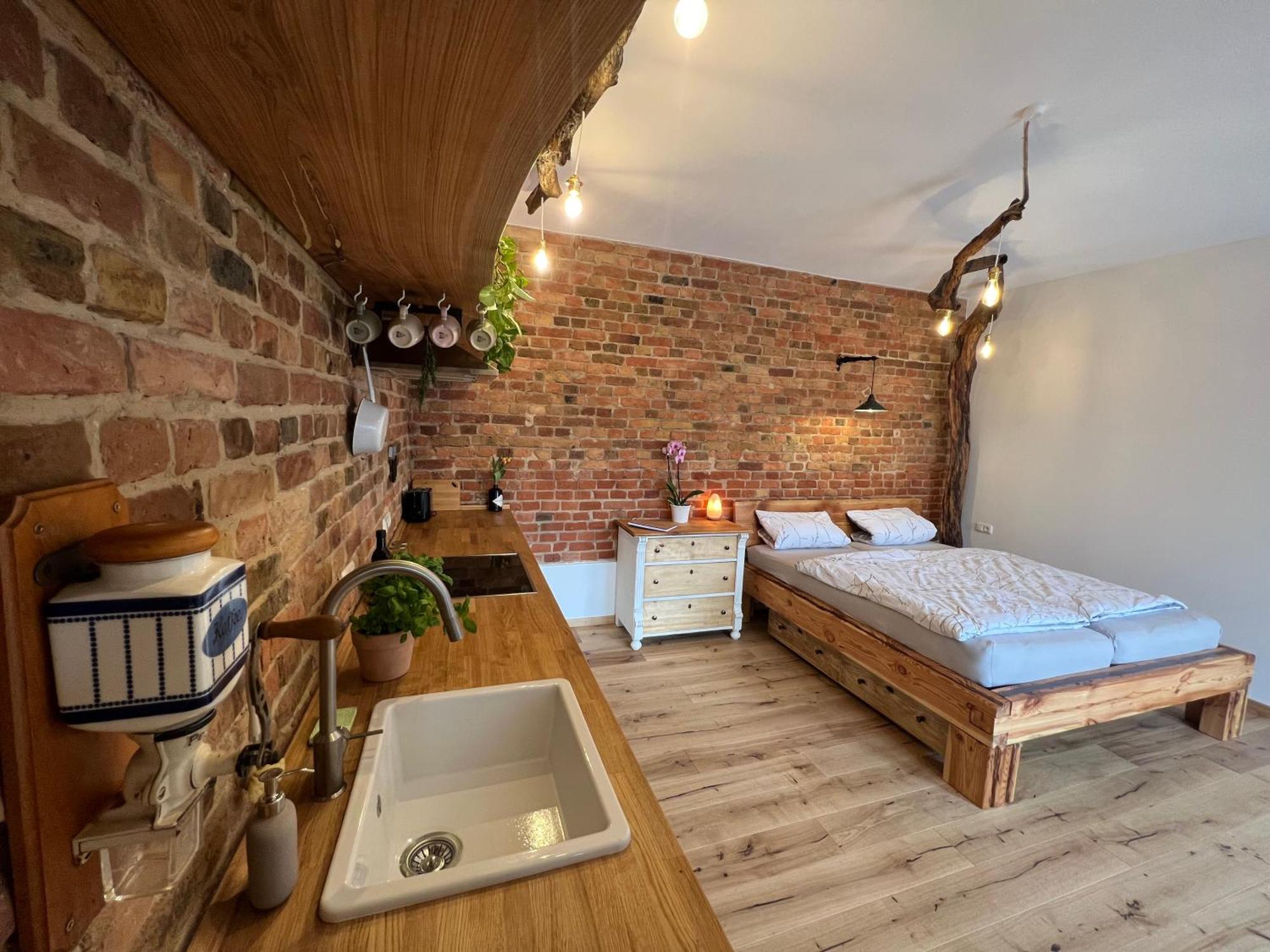 Altstadt Apartments Нойрупин Стая снимка